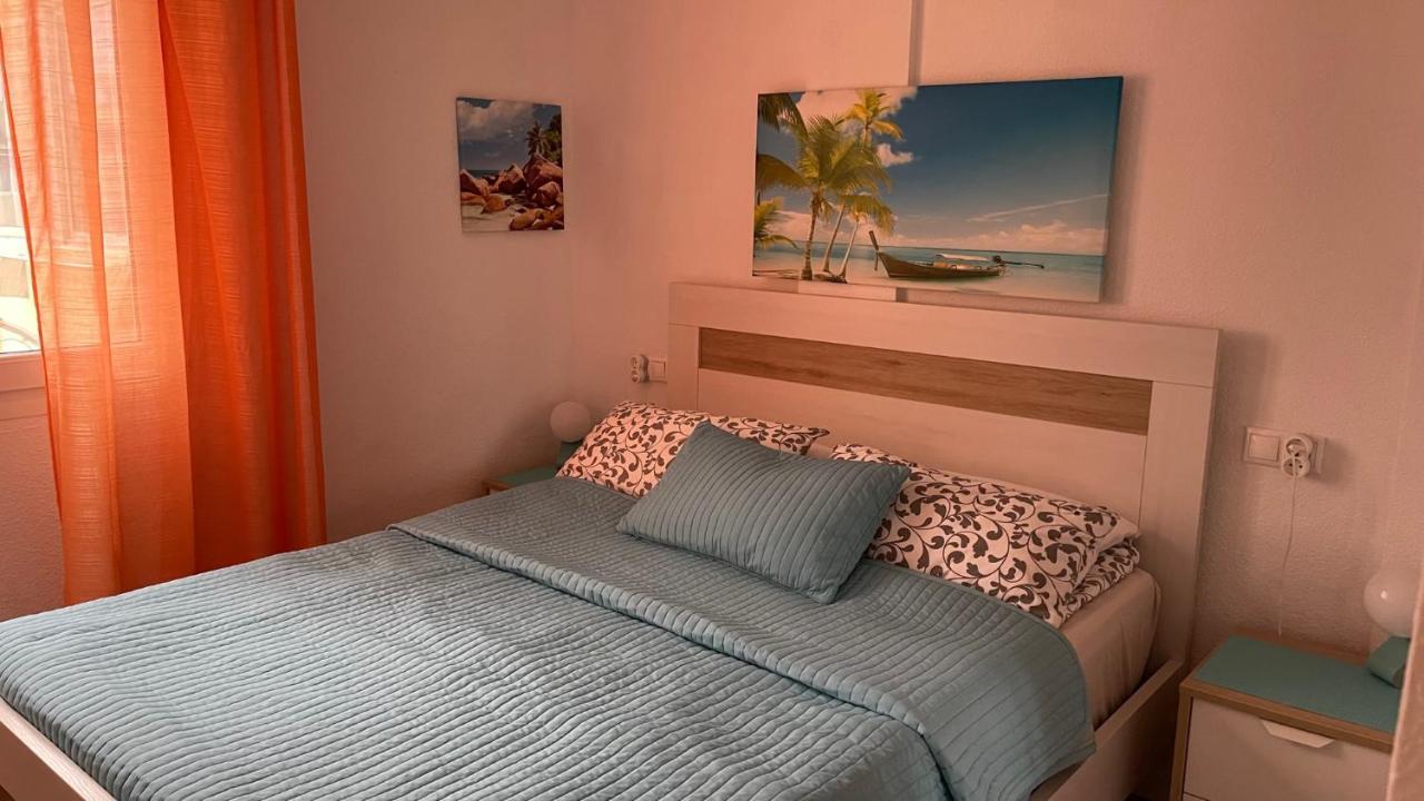Isla Verde Apartment Torrevieja Eksteriør billede