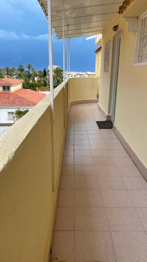 Isla Verde Apartment Torrevieja Eksteriør billede
