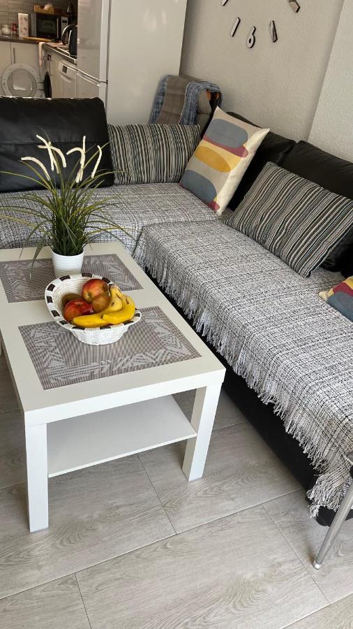 Isla Verde Apartment Torrevieja Eksteriør billede