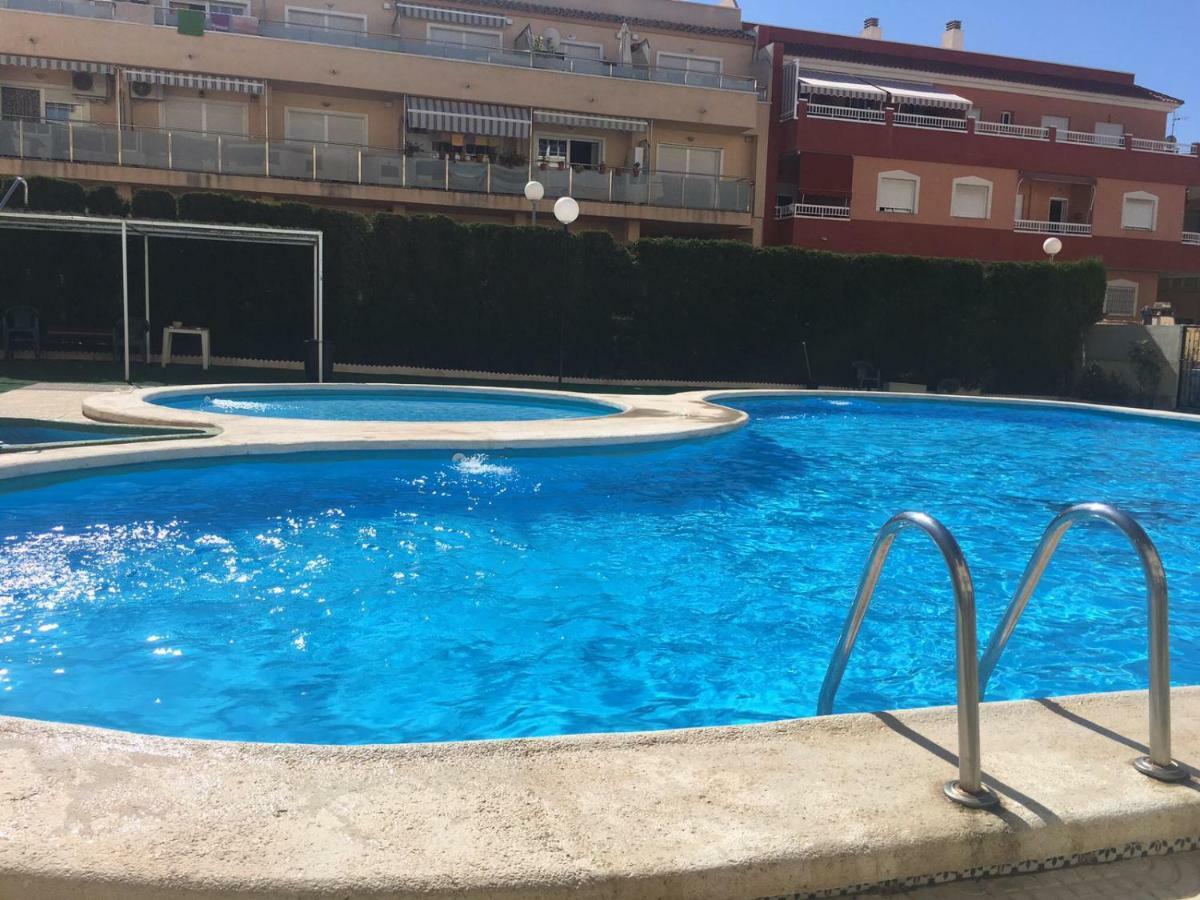Isla Verde Apartment Torrevieja Eksteriør billede