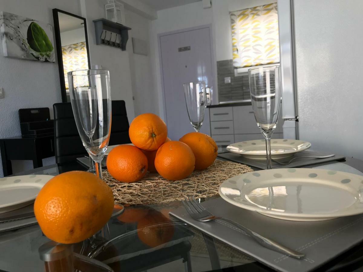 Isla Verde Apartment Torrevieja Eksteriør billede